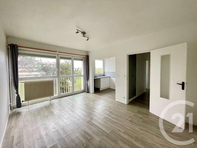 - LE BAN ST MARTIN -